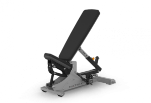 MATRIX Magnum Flat-to-incline Bench w/Horizontal Adjustment /